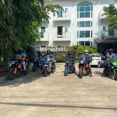 Maesot Siri Hotell Mae Sot Eksteriør bilde
