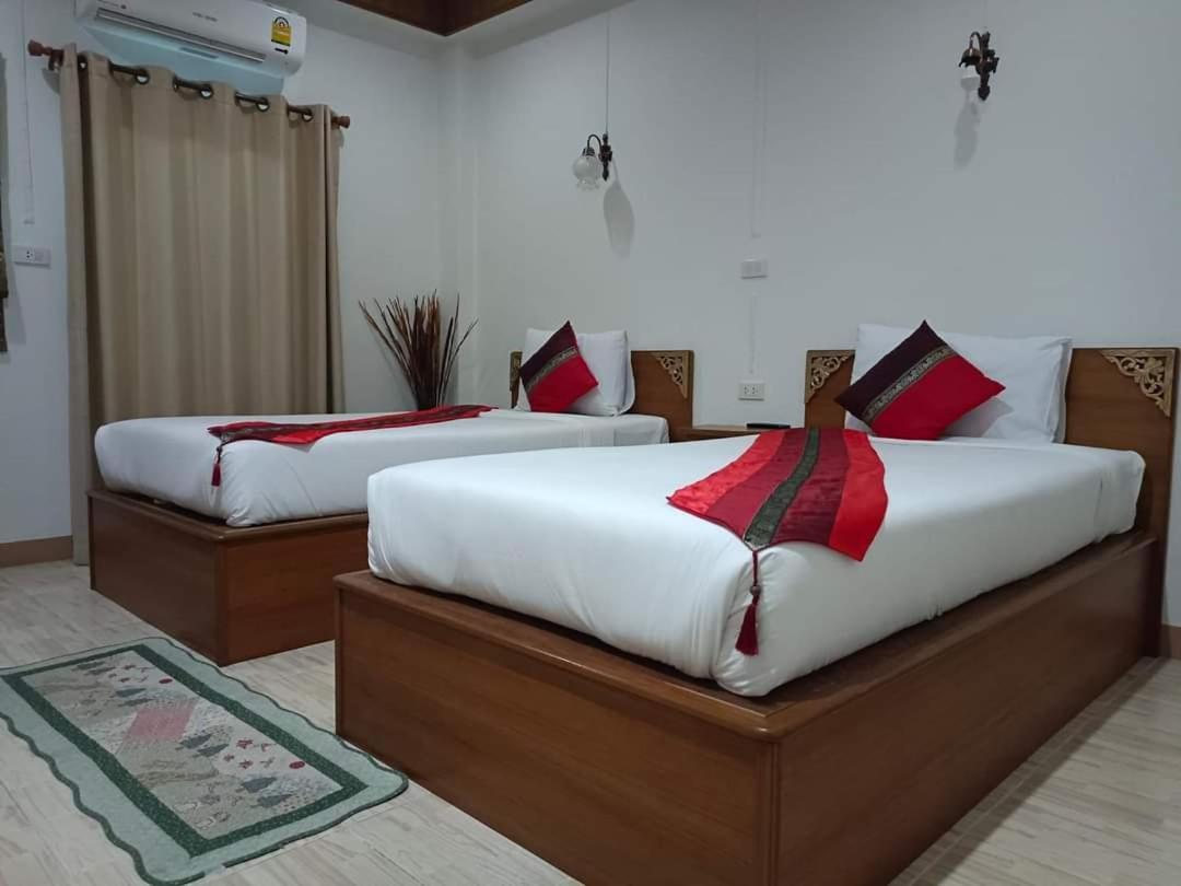 Maesot Siri Hotell Mae Sot Eksteriør bilde