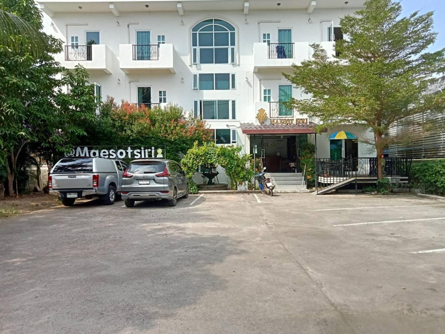 Maesot Siri Hotell Mae Sot Eksteriør bilde